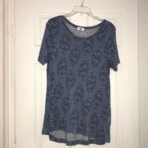 Casual top with pretty pattern